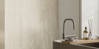Гранит керамический MMS2461530 MARMI MAXIMUM Bright Onyx SEMILUCIDATO 150х300х0,6 см